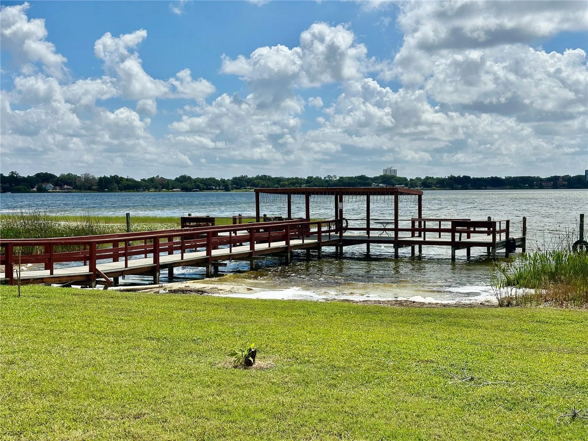 333 Lake Howard Drive NW Winter Haven FL 33880