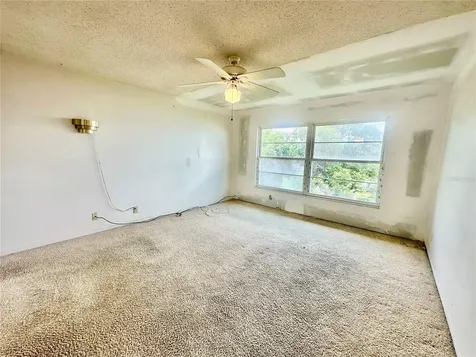 333 Lake Howard Drive NW Winter Haven FL 33880