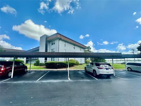 333 Lake Howard Drive NW Winter Haven FL 33880