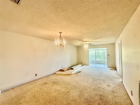 333 Lake Howard Drive NW Winter Haven FL 33880