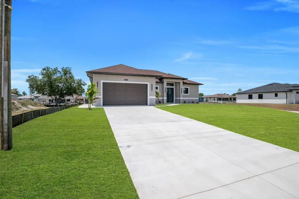 3115 2nd Street SW Lehigh Acres FL 33976