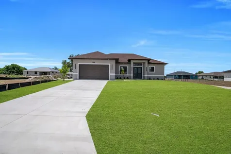 3115 2nd Street SW Lehigh Acres FL 33976