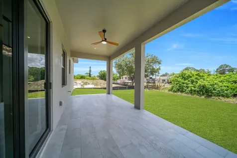 3115 2nd Street SW Lehigh Acres FL 33976