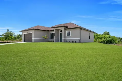 3115 2nd Street SW Lehigh Acres FL 33976
