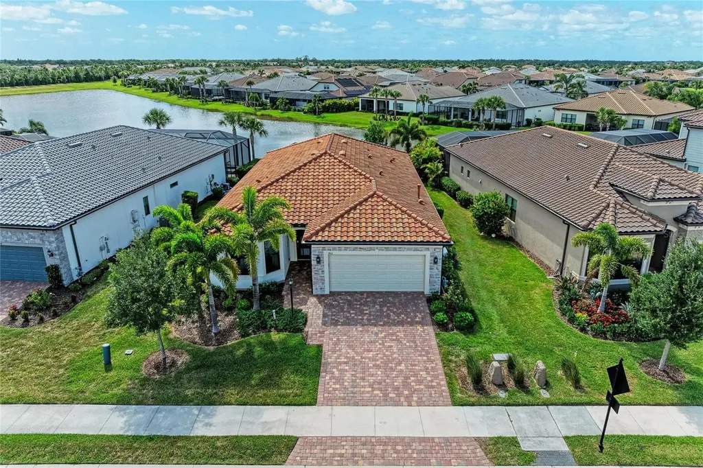 7412 Summerland Cove Lakewood Ranch FL 34202