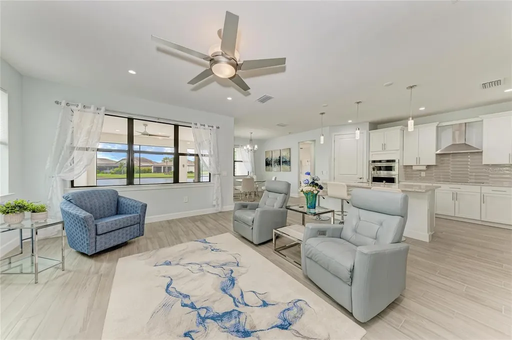 7412 Summerland Cove Lakewood Ranch FL 34202