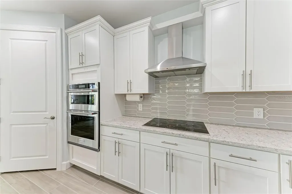 7412 Summerland Cove Lakewood Ranch FL 34202