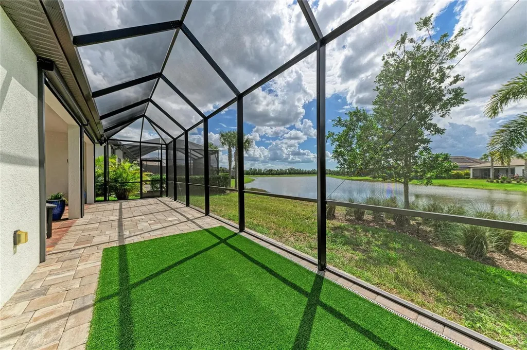 7412 Summerland Cove Lakewood Ranch FL 34202