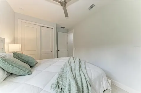 7412 Summerland Cove Lakewood Ranch FL 34202