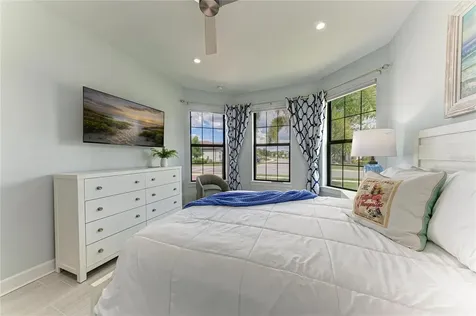 7412 Summerland Cove Lakewood Ranch FL 34202