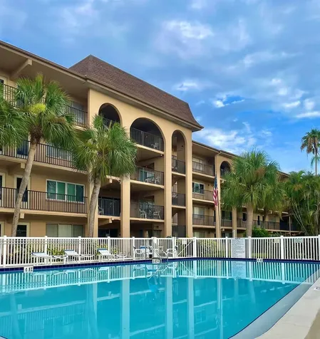 2525 W Bay Drive Largo FL 33770