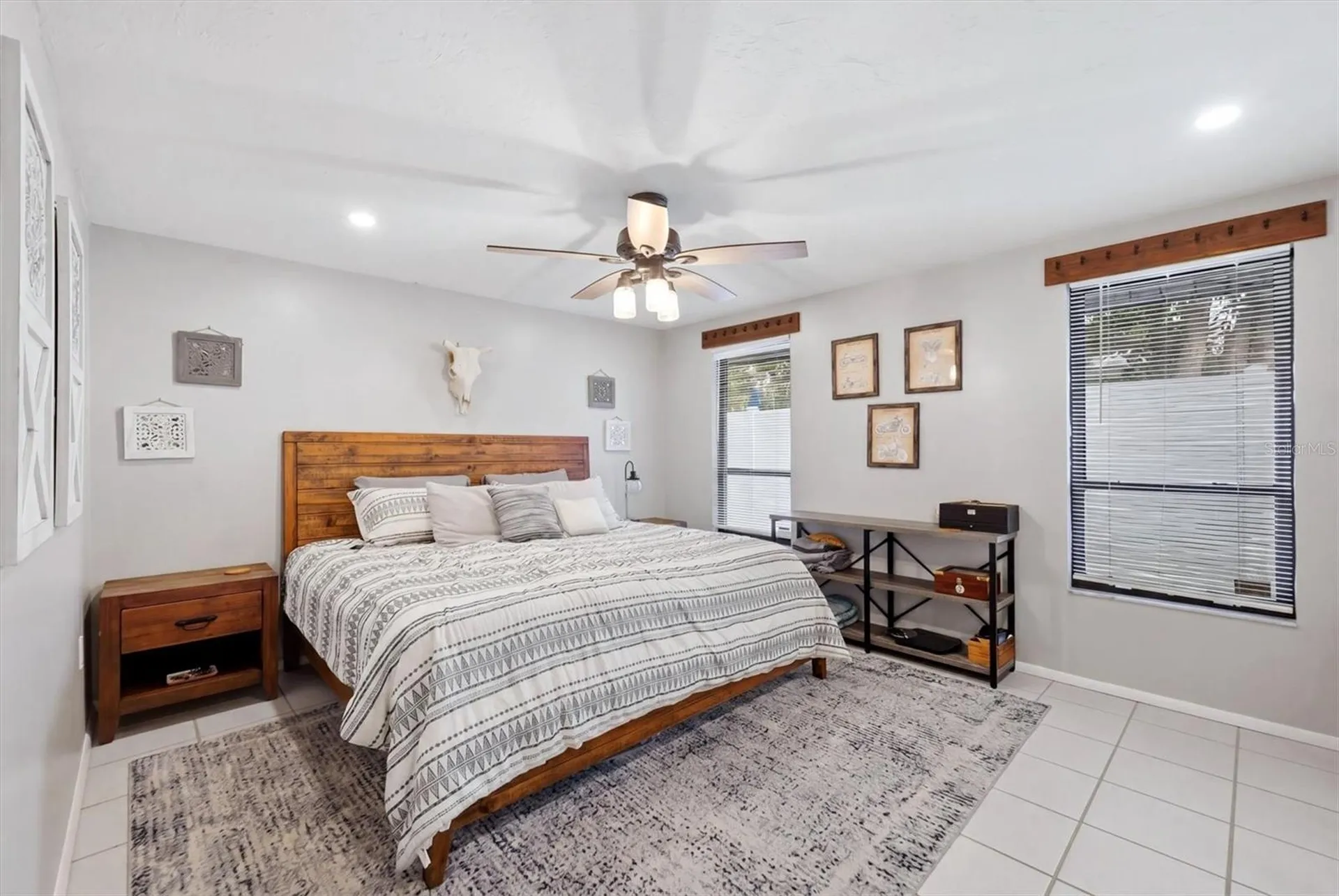 4913 Almanza Avenue Sarasota FL 34235
