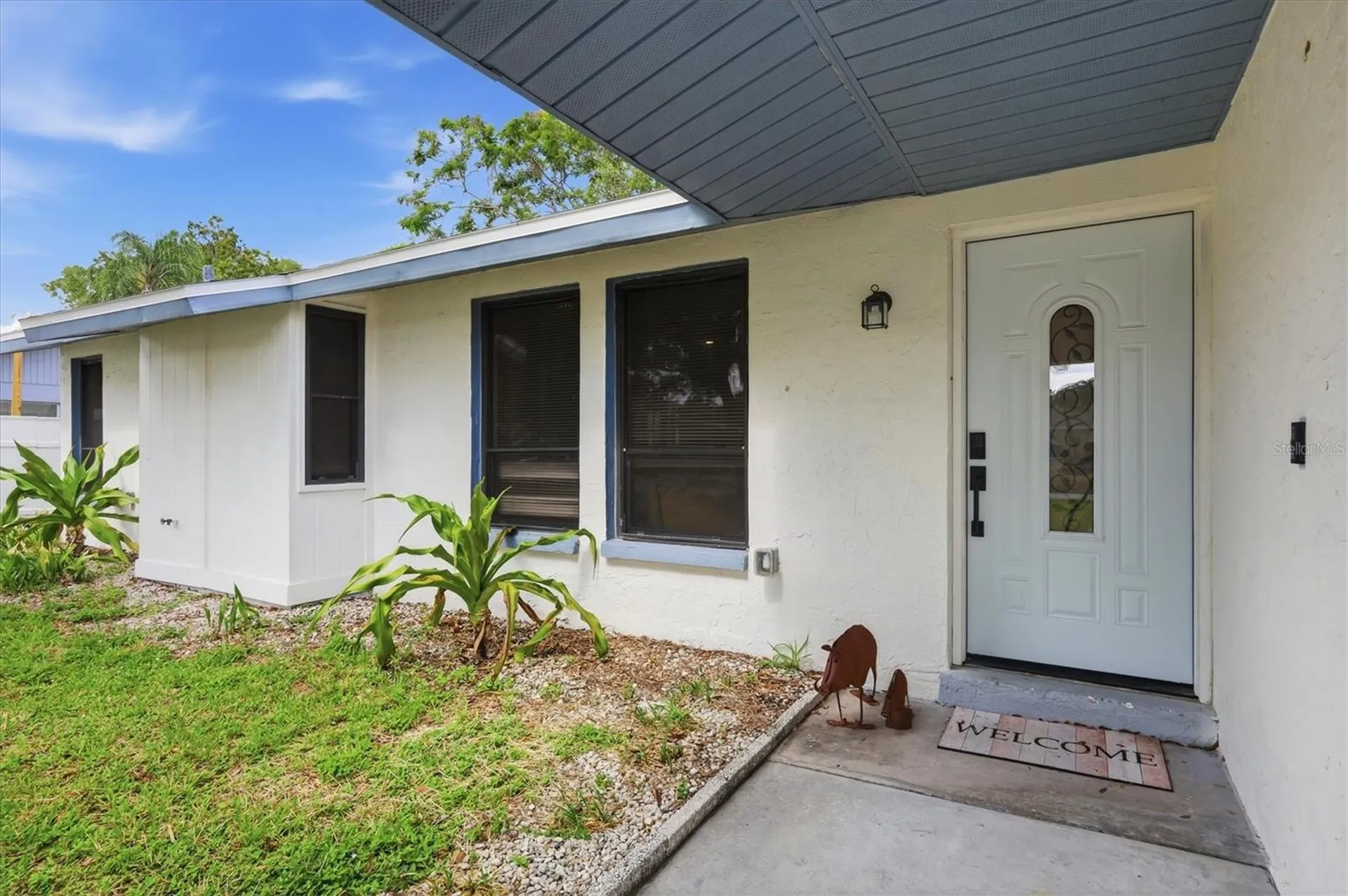 4913 Almanza Avenue Sarasota FL 34235