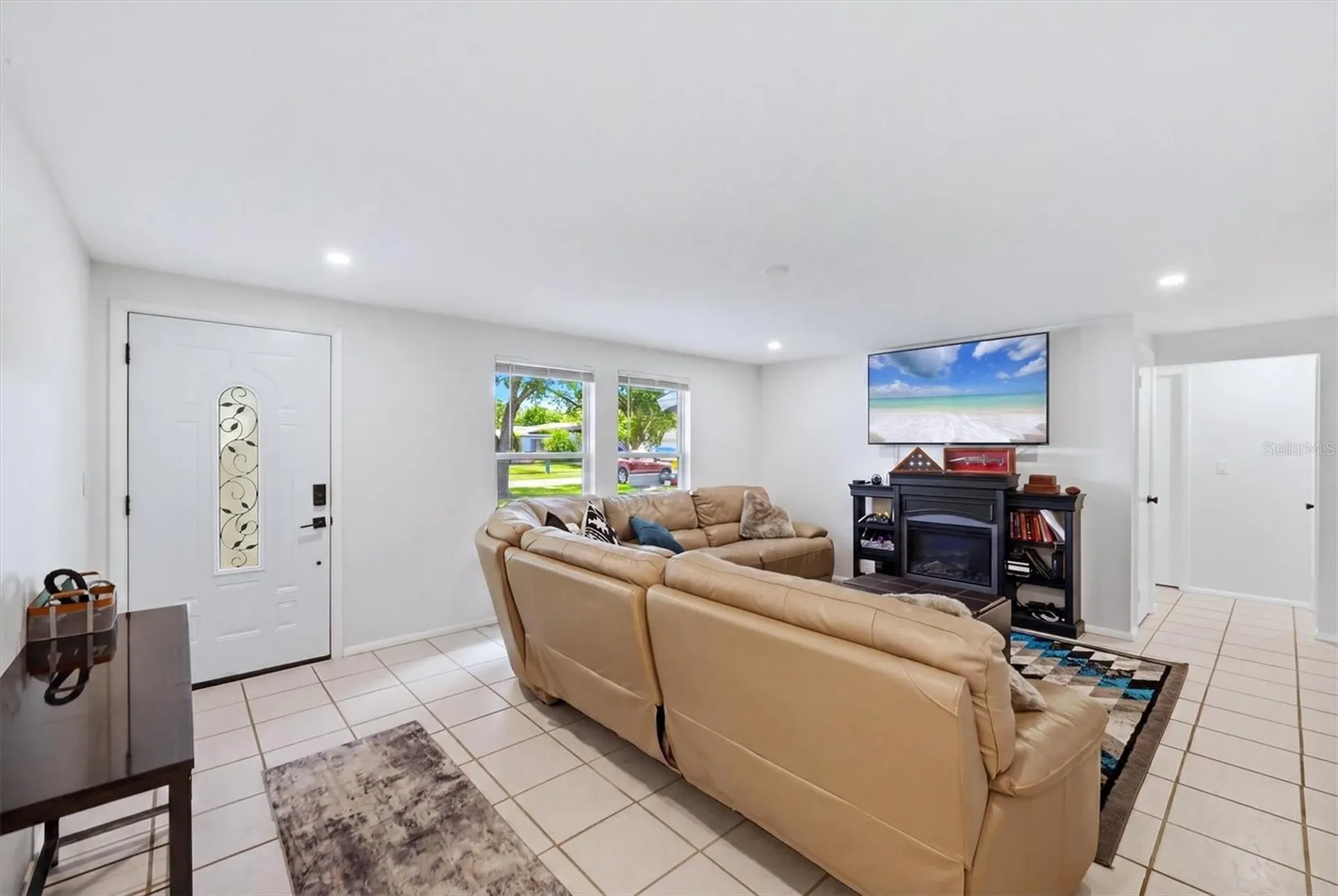4913 Almanza Avenue Sarasota FL 34235