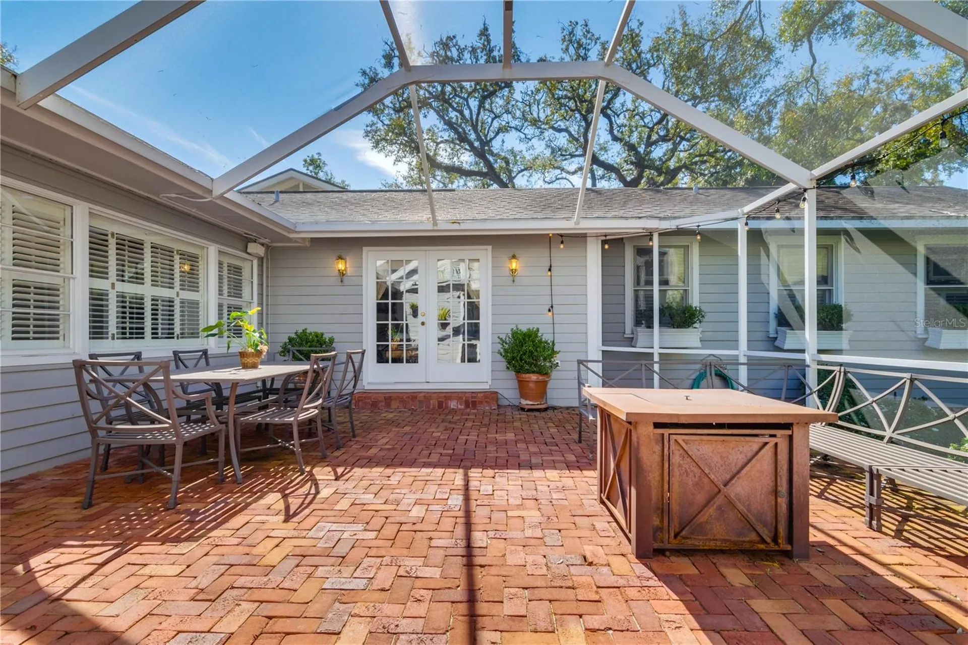 827 S Delaware Avenue Tampa FL 33606