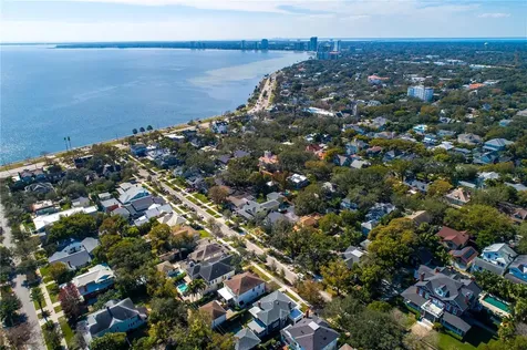 827 S Delaware Avenue Tampa FL 33606
