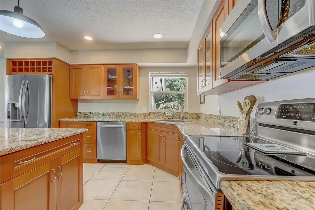 423 Oak Hill Drive Altamonte Springs FL 32701
