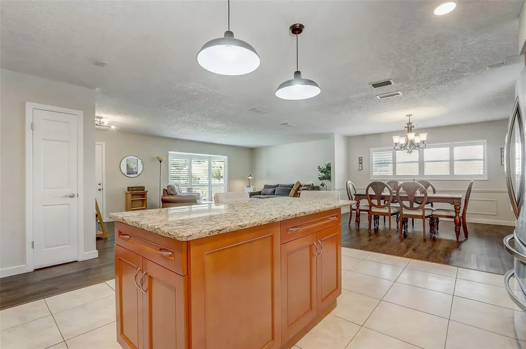 423 Oak Hill Drive Altamonte Springs FL 32701