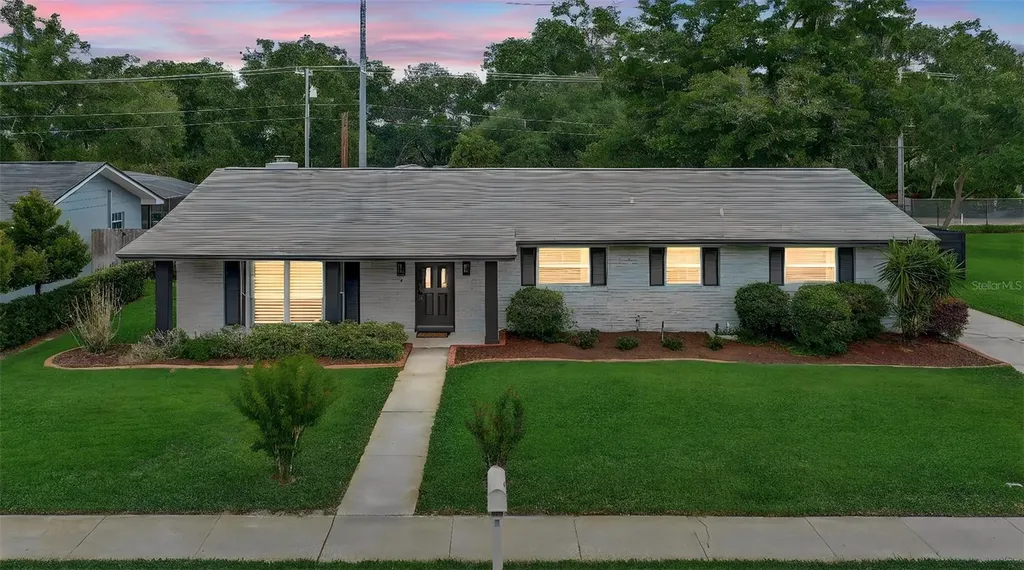 423 Oak Hill Drive Altamonte Springs FL 32701
