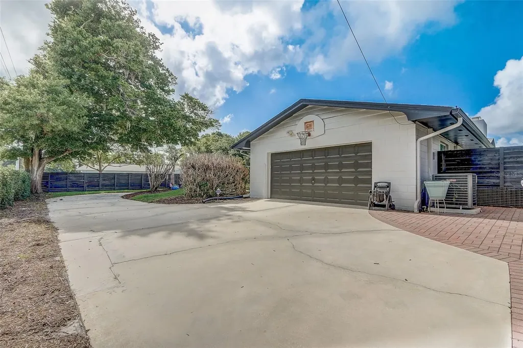 423 Oak Hill Drive Altamonte Springs FL 32701