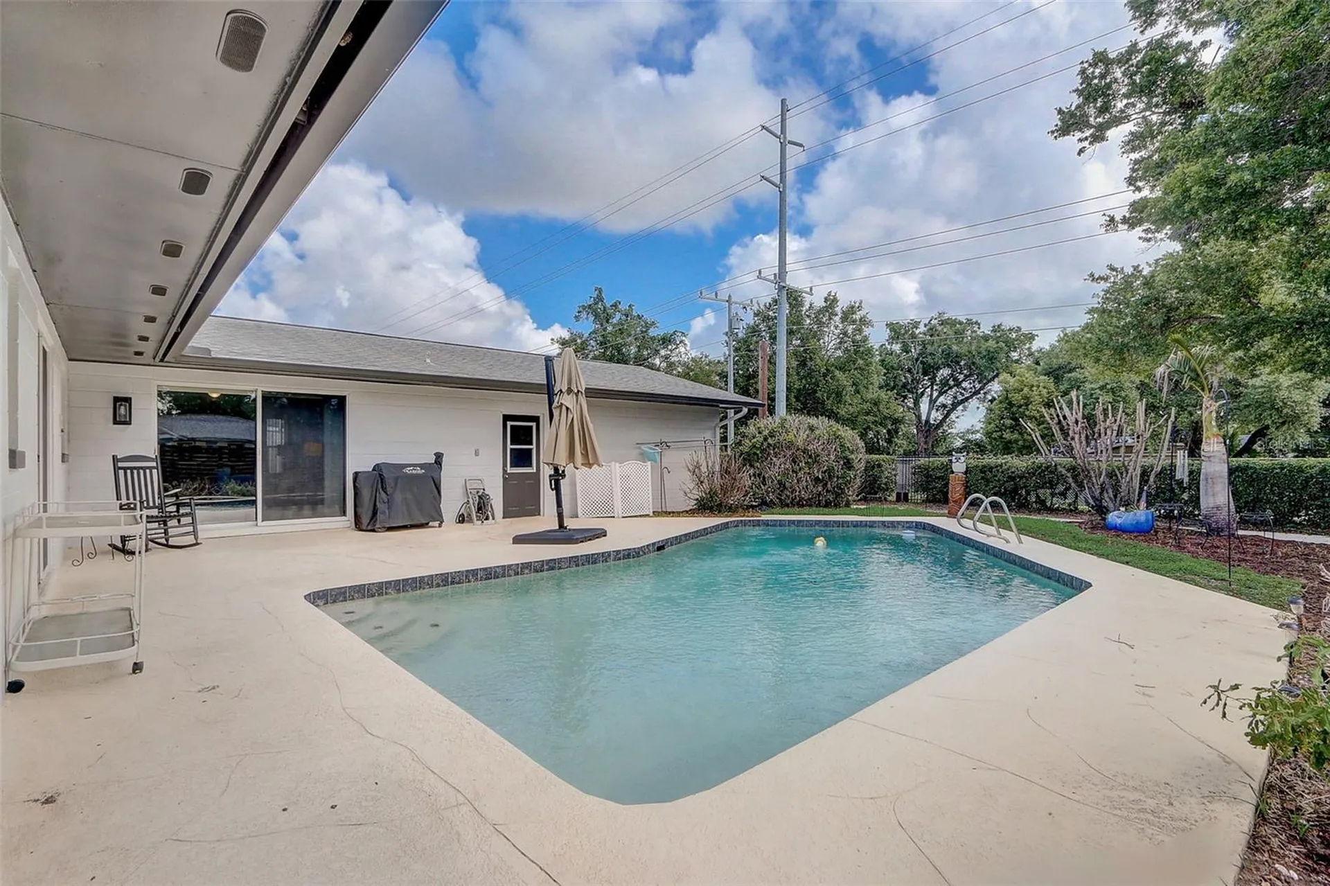 423 Oak Hill Drive Altamonte Springs FL 32701