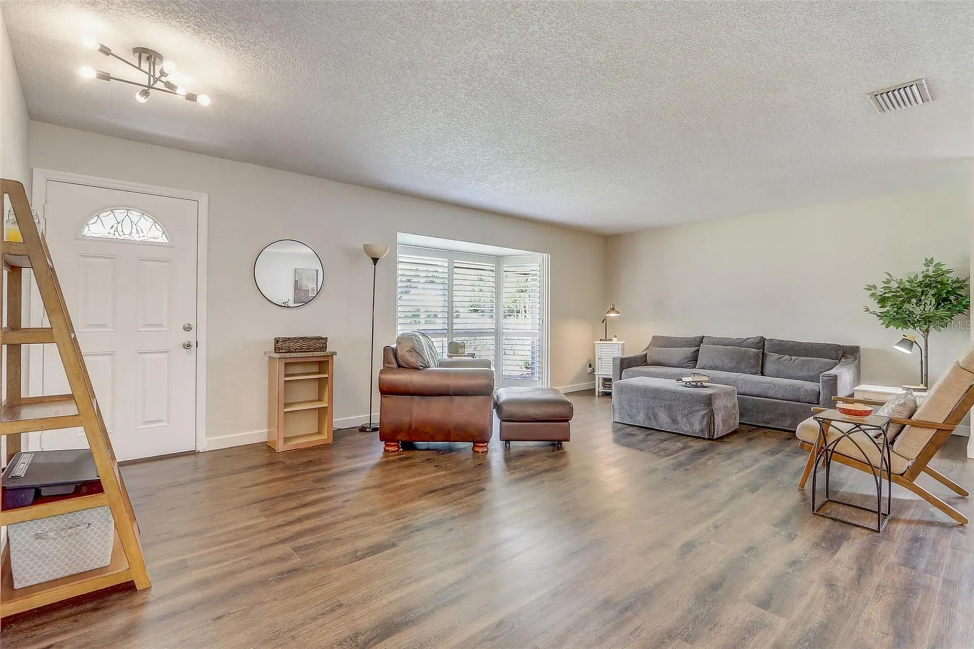 423 Oak Hill Drive Altamonte Springs FL 32701