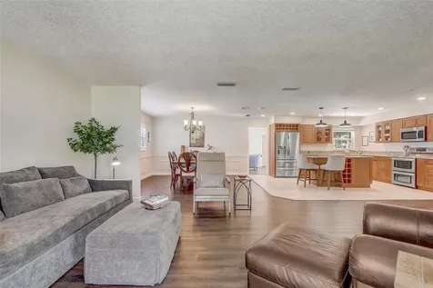423 Oak Hill Drive Altamonte Springs FL 32701
