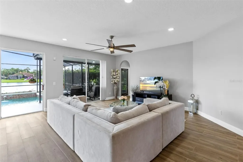 3425 Sterling Lake Circle Oviedo FL 32765