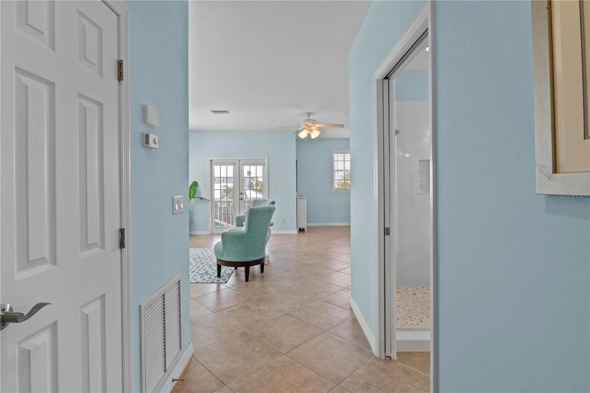 7005 Holmes Boulevard Holmes Beach FL 34217