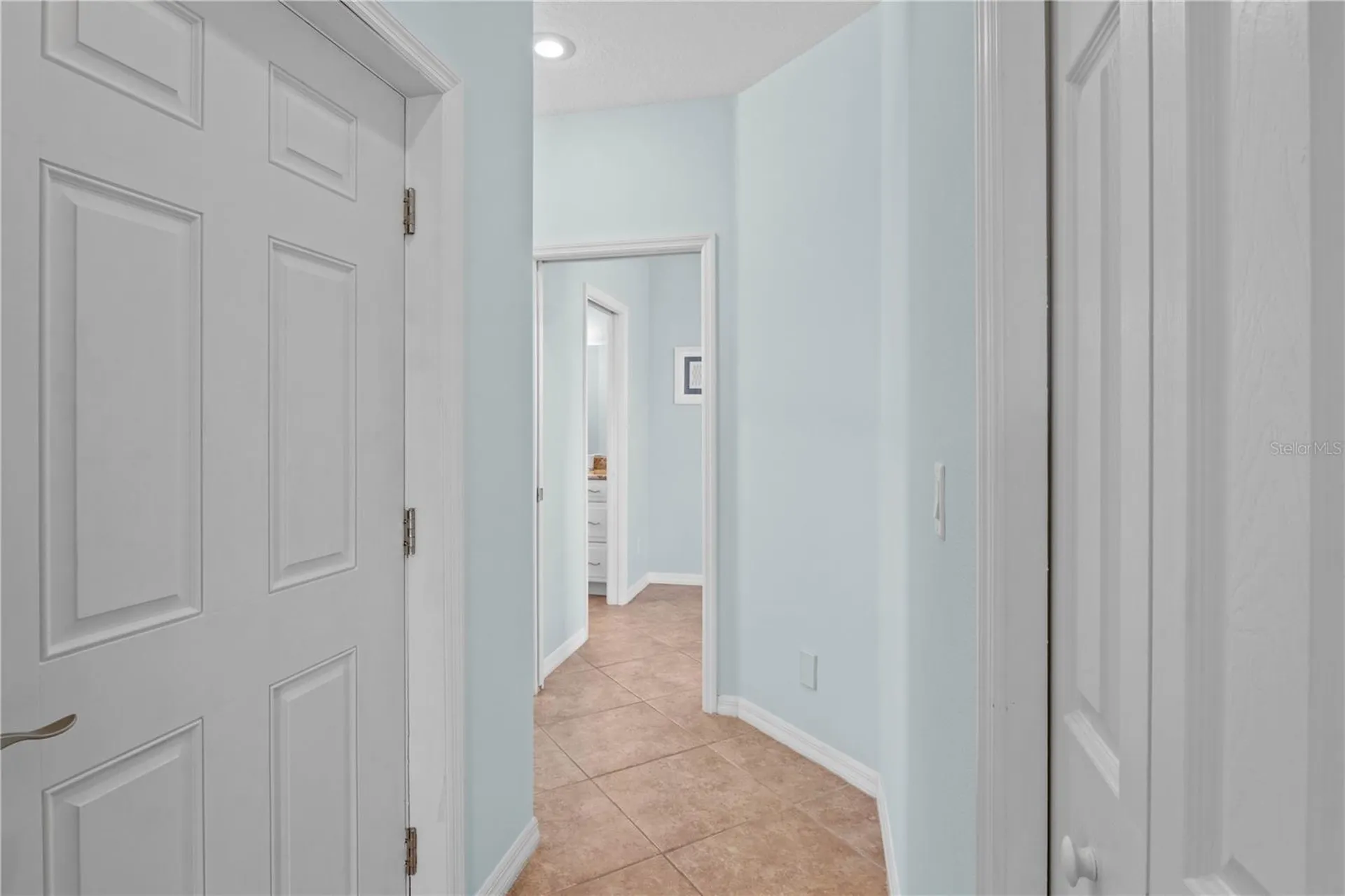 7005 Holmes Boulevard Holmes Beach FL 34217