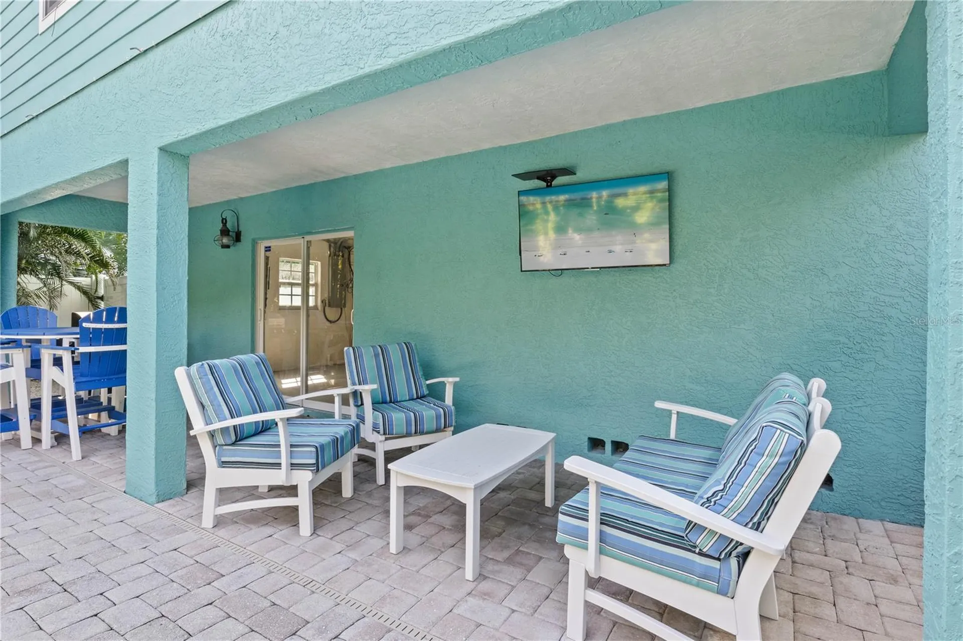 7005 Holmes Boulevard Holmes Beach FL 34217