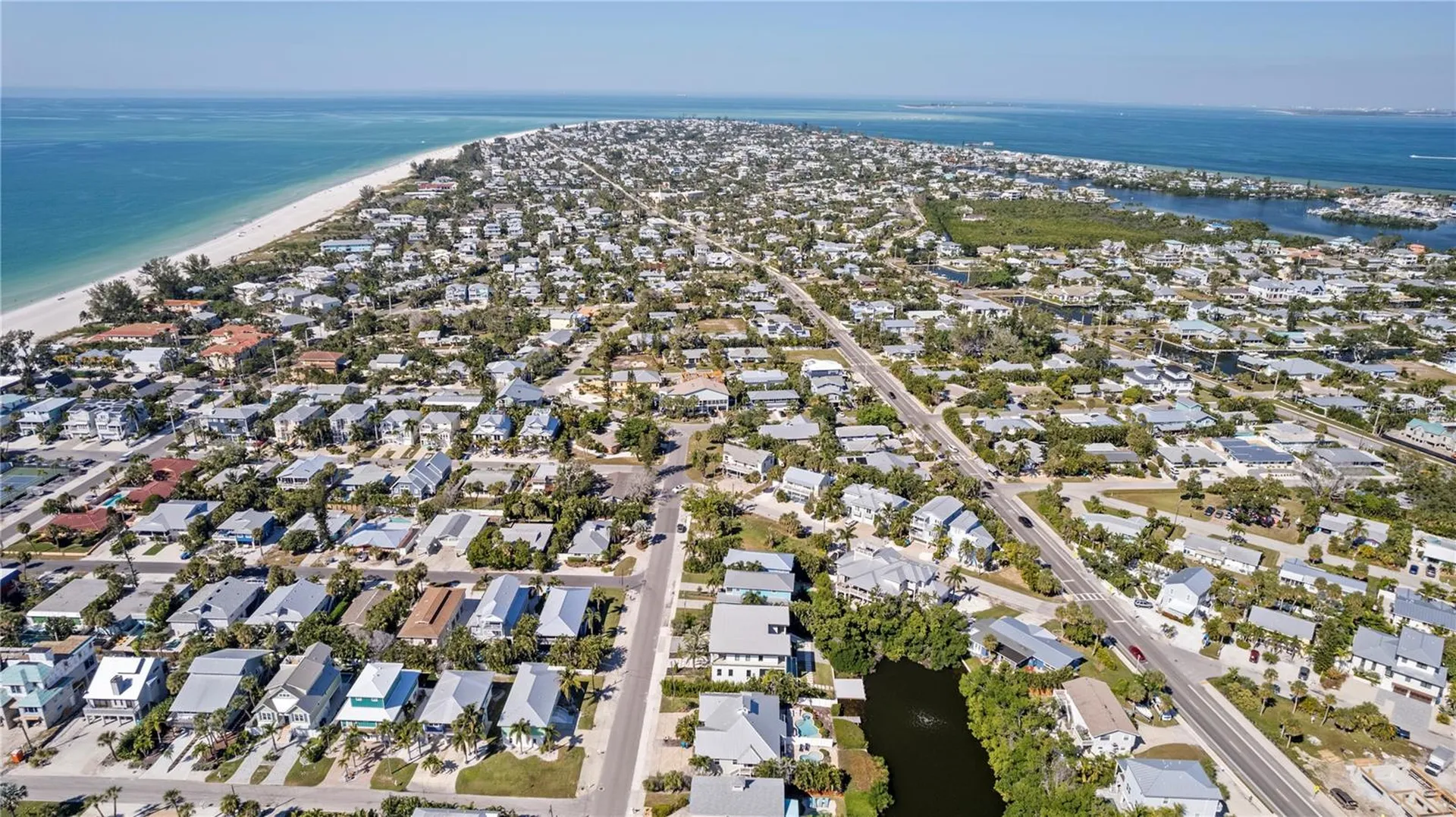 7005 Holmes Boulevard Holmes Beach FL 34217