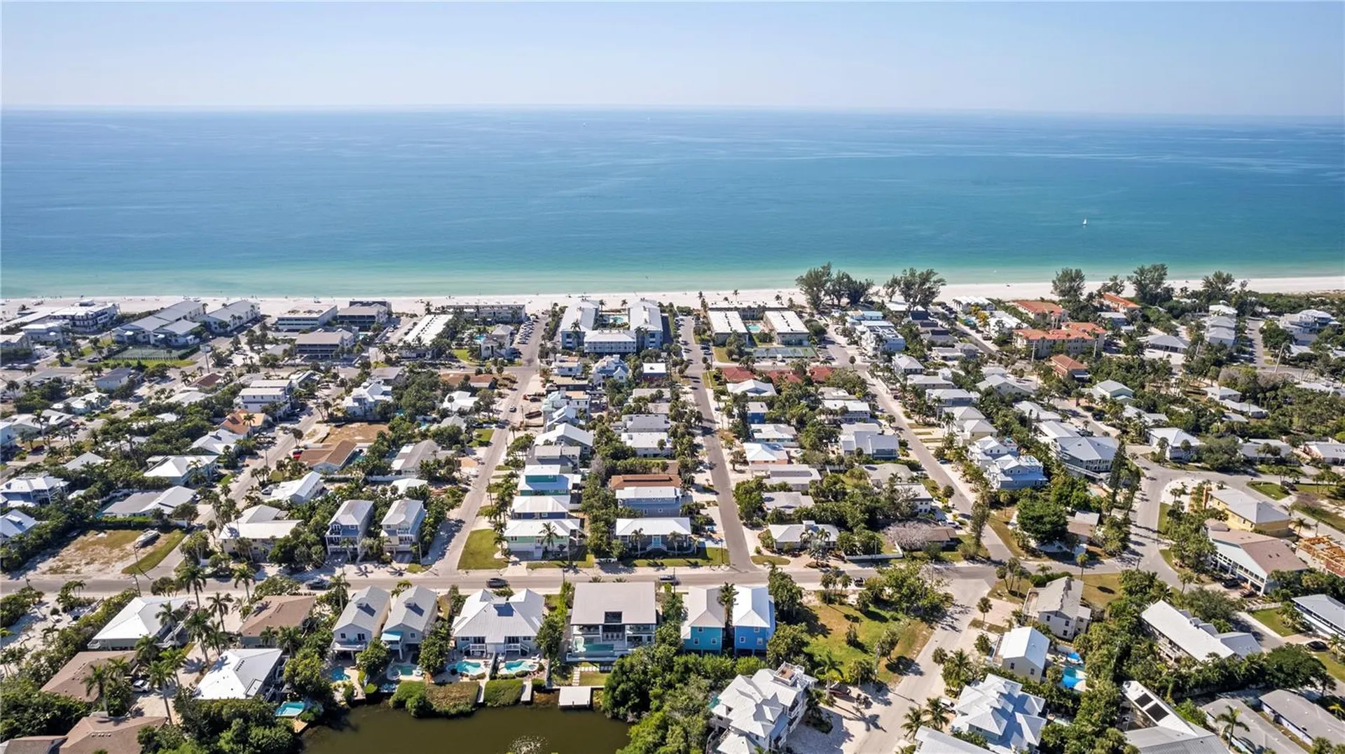 7005 Holmes Boulevard Holmes Beach FL 34217