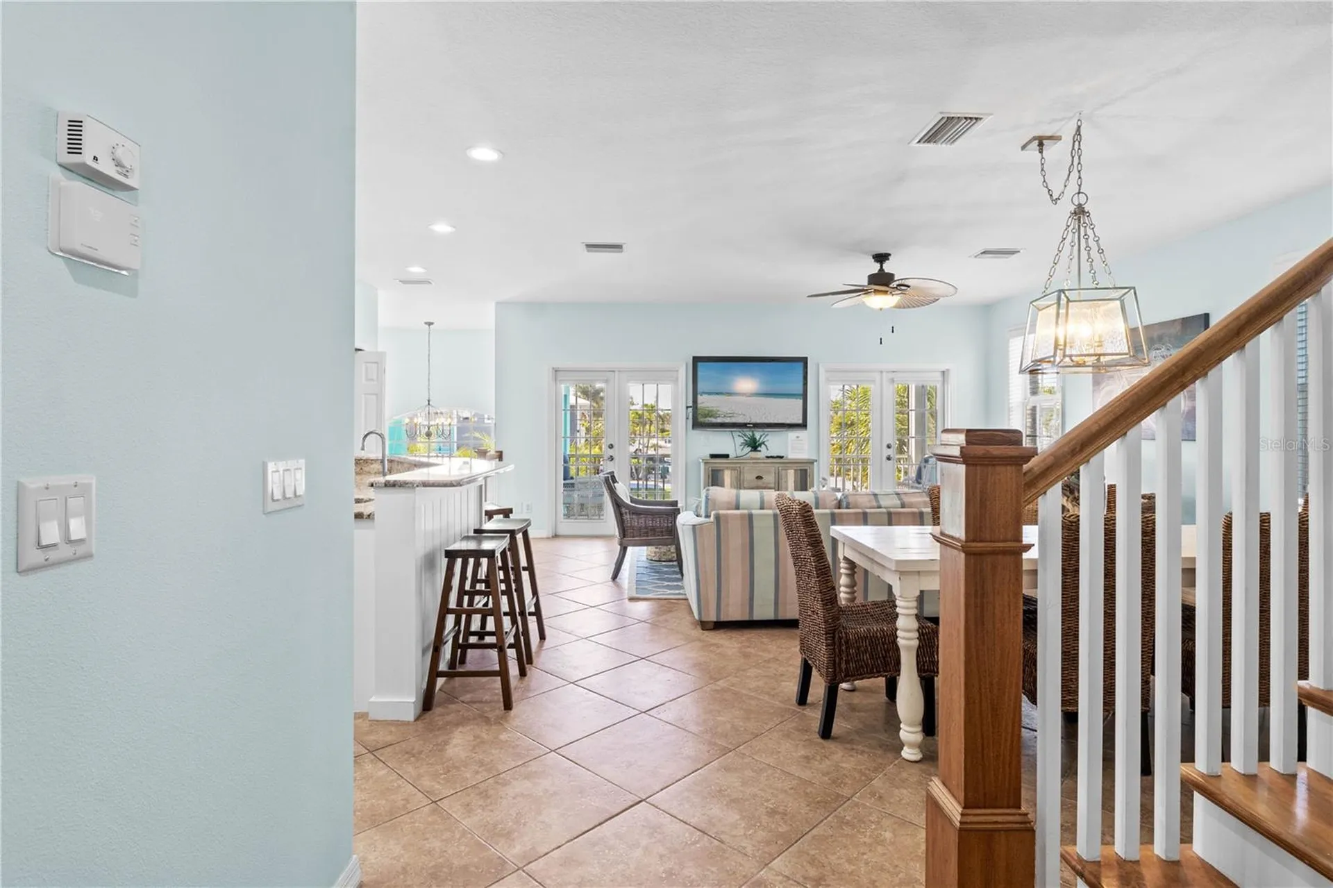 7005 Holmes Boulevard Holmes Beach FL 34217