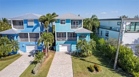 7005 Holmes Boulevard Holmes Beach FL 34217