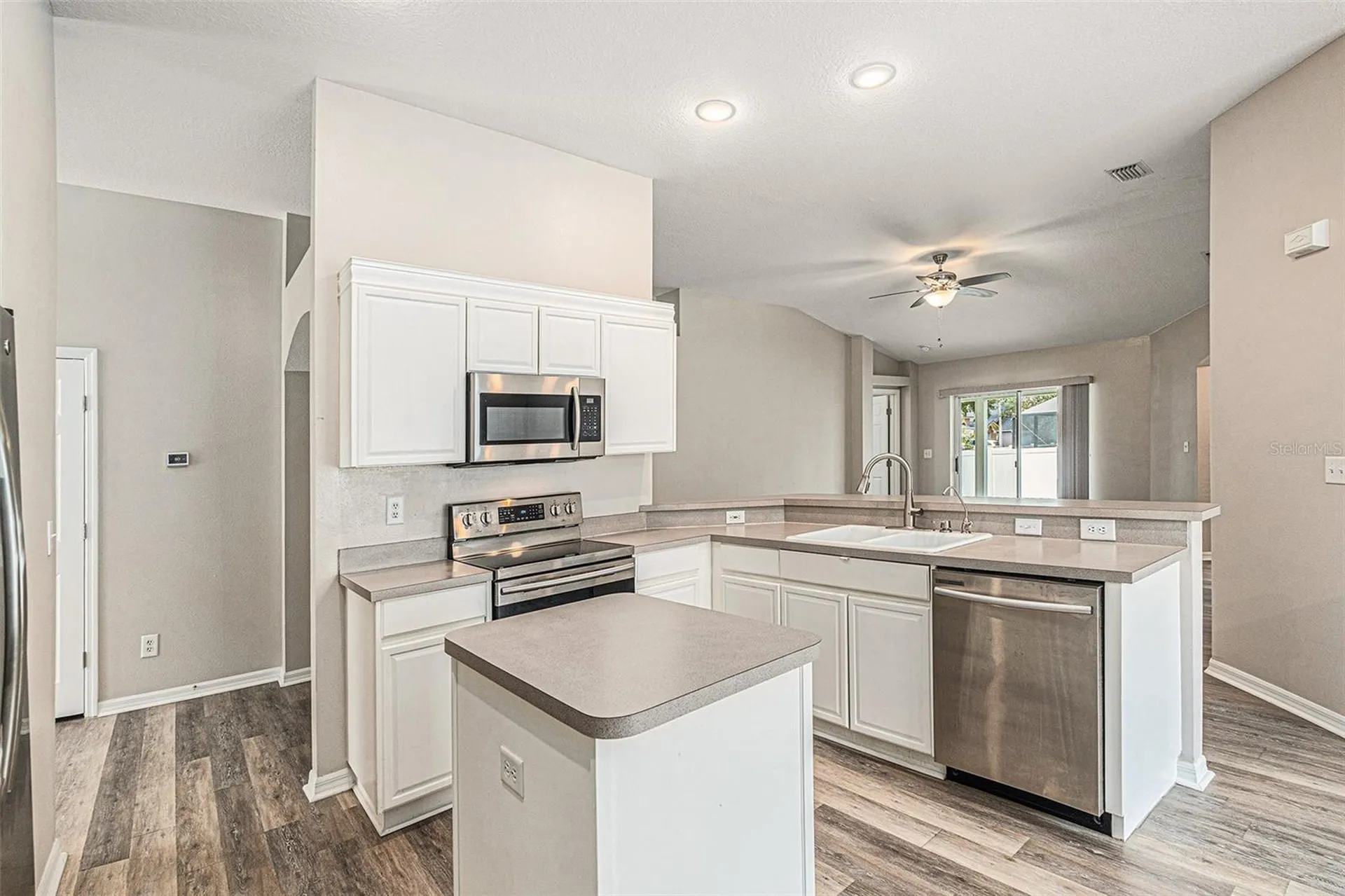 2631 Allwood Avenue Valrico FL 33596