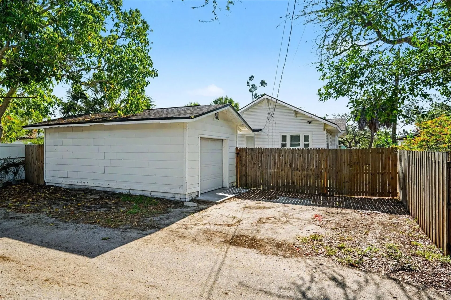 2527 Highland Street S St Petersburg FL 33705