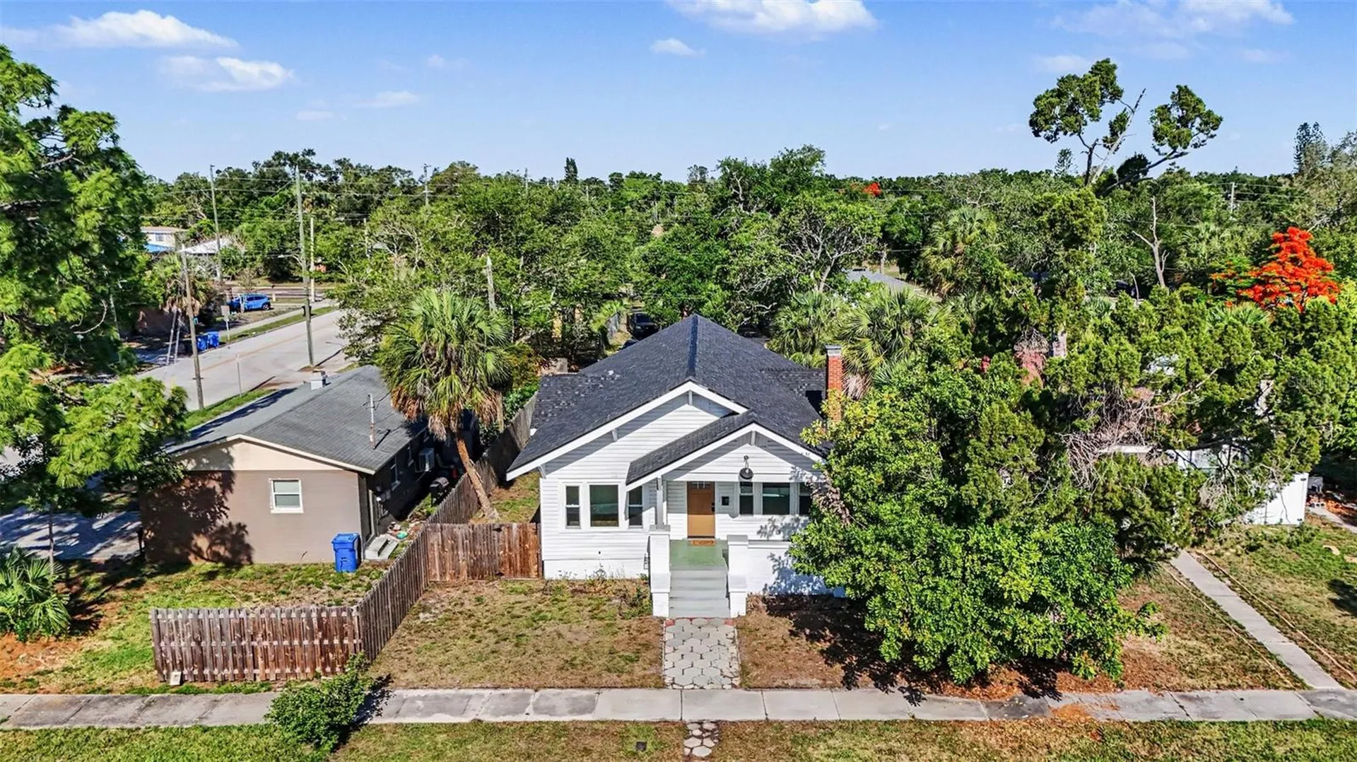 2527 Highland Street S St Petersburg FL 33705