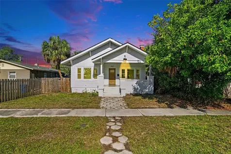 2527 Highland Street S St Petersburg FL 33705