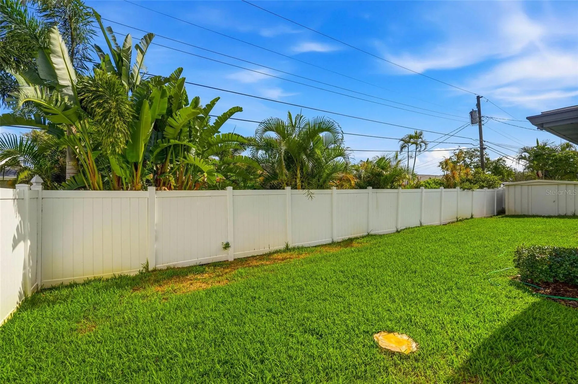 6721 13th Avenue N St Petersburg FL 33710