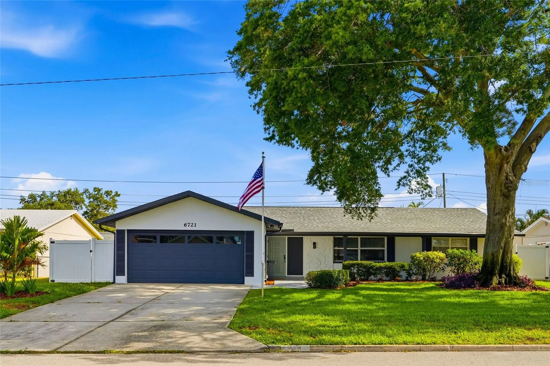 6721 13th Avenue N St Petersburg FL 33710