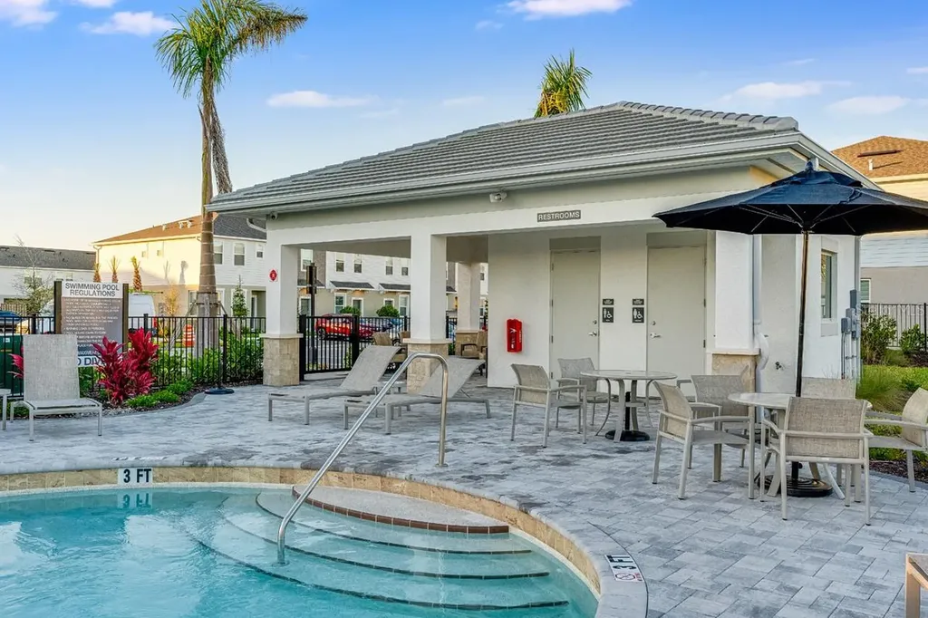 10656 Orbit Terrace Sarasota FL 34241
