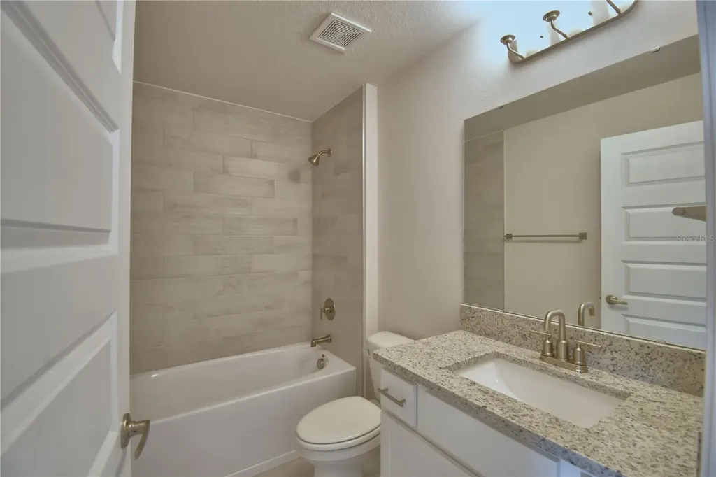 4270 Juliana Lake Drive Auburndale FL 33823