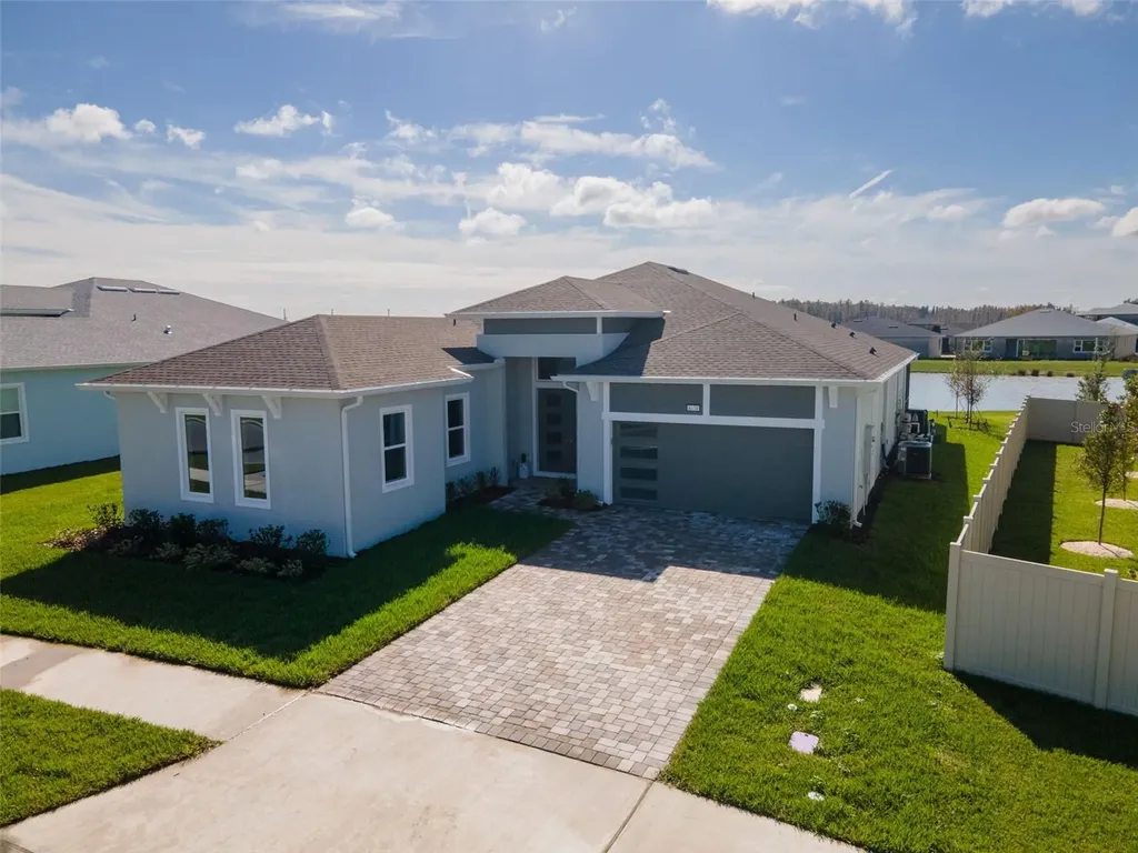 8178 Ivy Stark Boulevard Wesley Chapel FL 33545