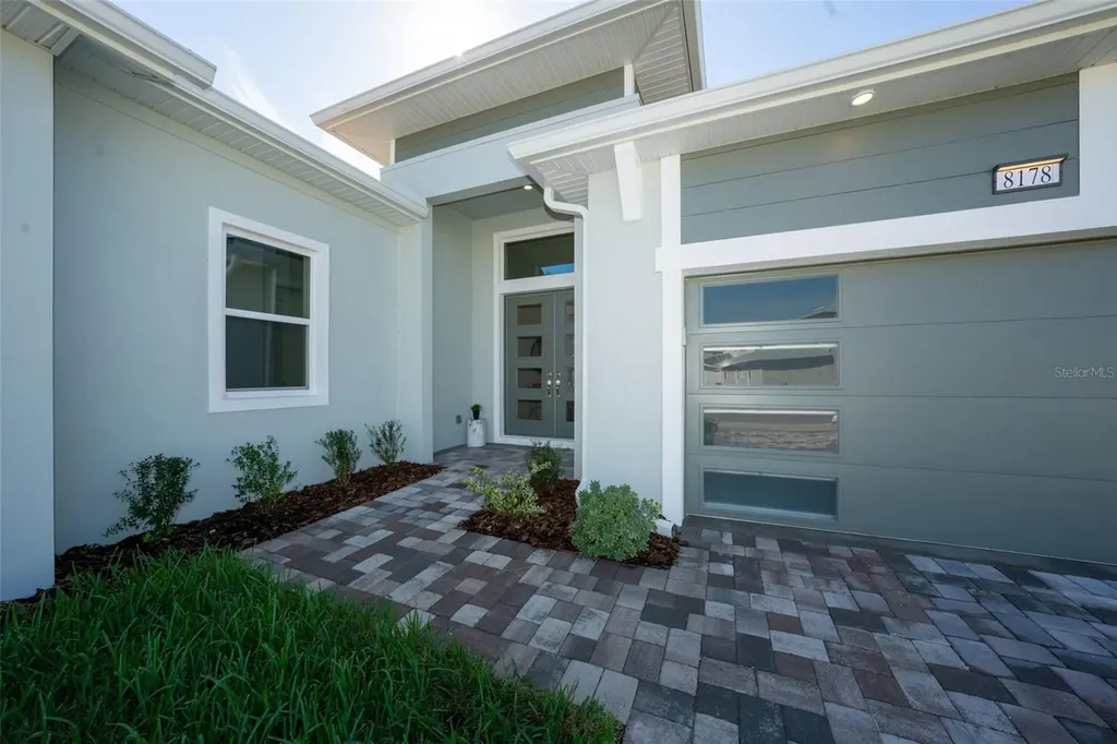 8178 Ivy Stark Boulevard Wesley Chapel FL 33545
