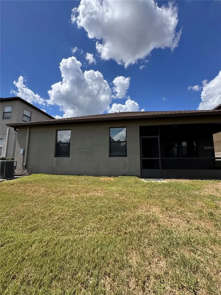14023 Tropical Kingbird Way Riverview FL 33579