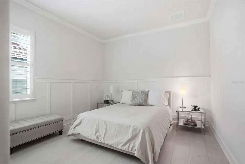 2165 Majestic Oaks Boulevard Clearwater FL 33759
