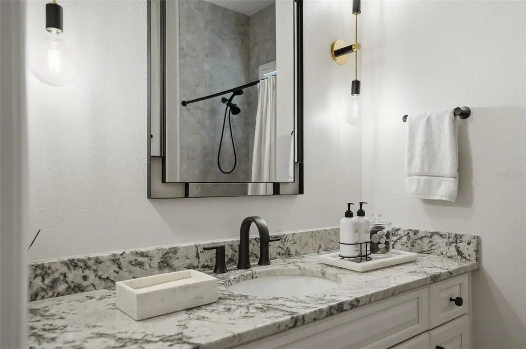 2165 Majestic Oaks Boulevard Clearwater FL 33759