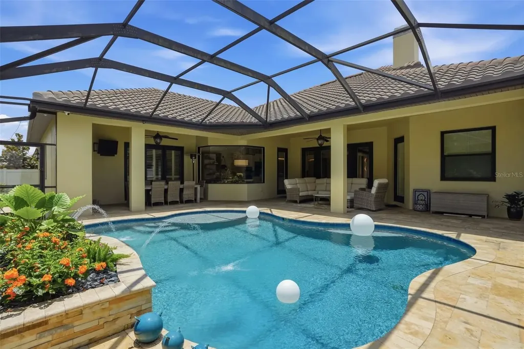2165 Majestic Oaks Boulevard Clearwater FL 33759