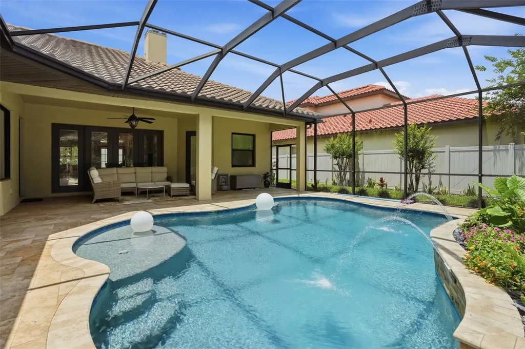 2165 Majestic Oaks Boulevard Clearwater FL 33759